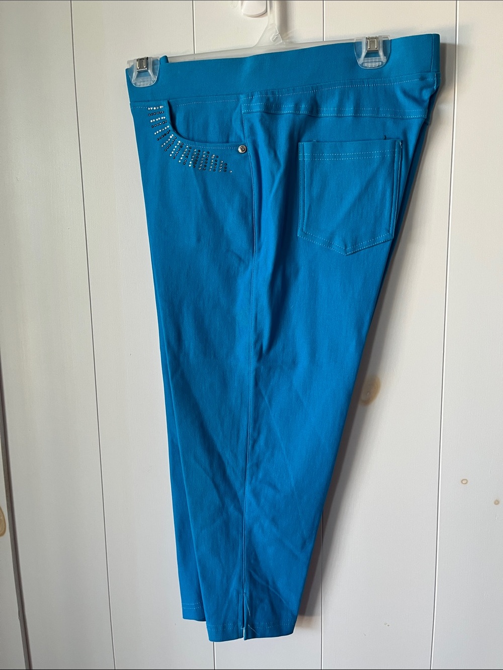 Women’s Stretch Capri Pants in Bright Turquoise with Stud Detail